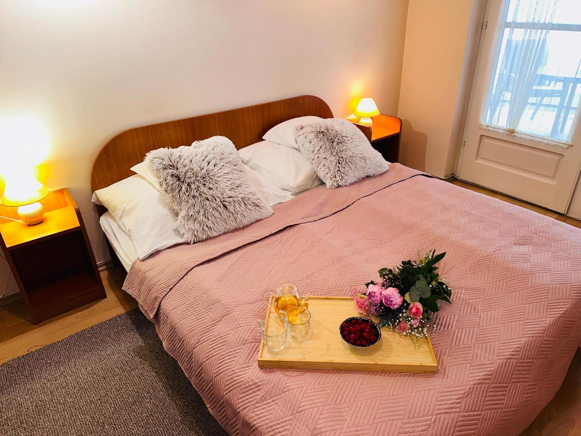 Cozy Garden Apartman Apartment Gyula Bagian luar foto